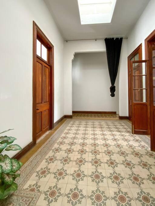 Inn Small Double In Shared Colonial *