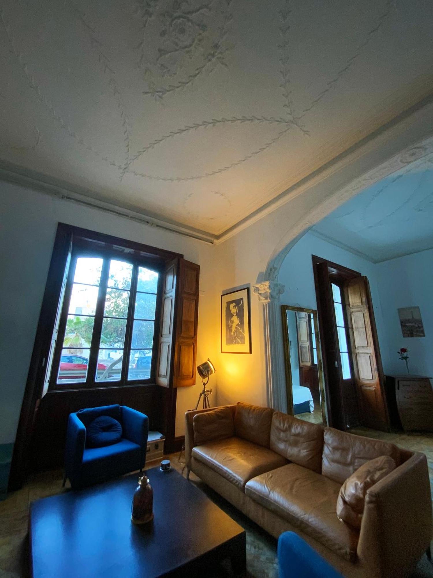 Small Double In Shared Colonial Inn Las Palmas de Gran Canaria