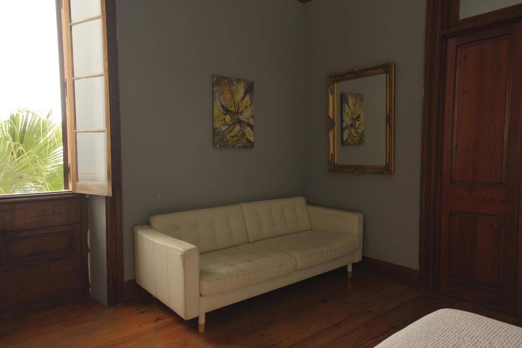 Small Double In Shared Colonial * Las Palmas de Gran Canaria